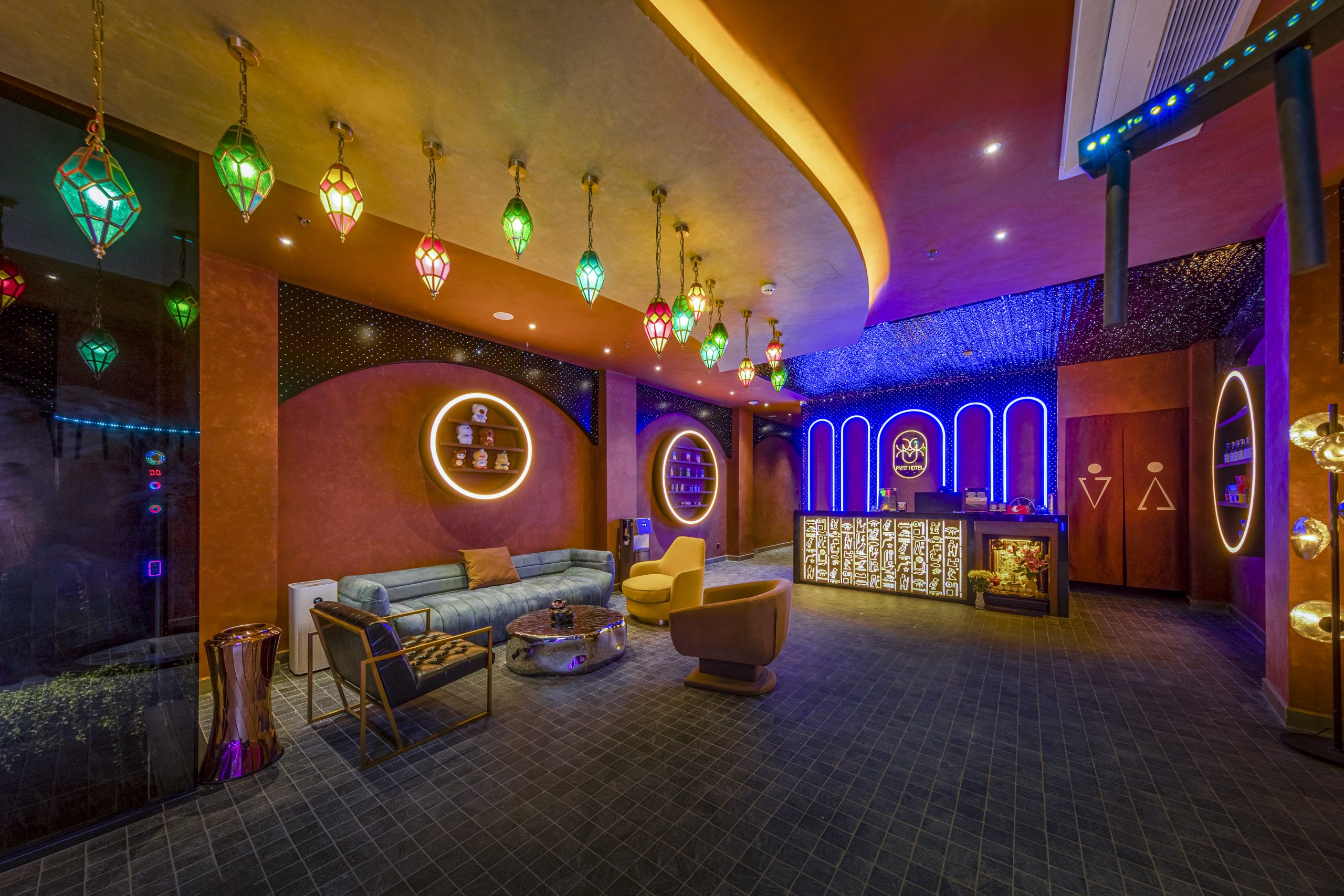 Khách sạn Tân Phú: Xem phòng, vị trí và cách đặt tại PYNT HOTEL